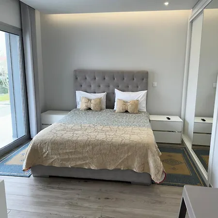 Appartamento Miranda House *