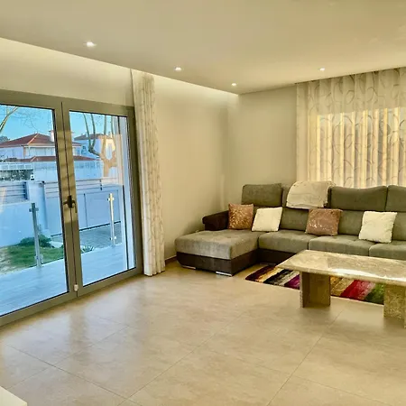 דירה Miranda House